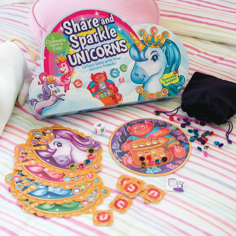 Peaceable Kingdom Share and Sparkle Unicorns Cooperative Game, view 4